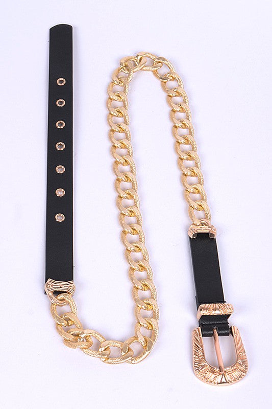 Chunky Chain Accent Iconic Belt featuring a stylish design with a durable polyurethane and mixed metal construction.