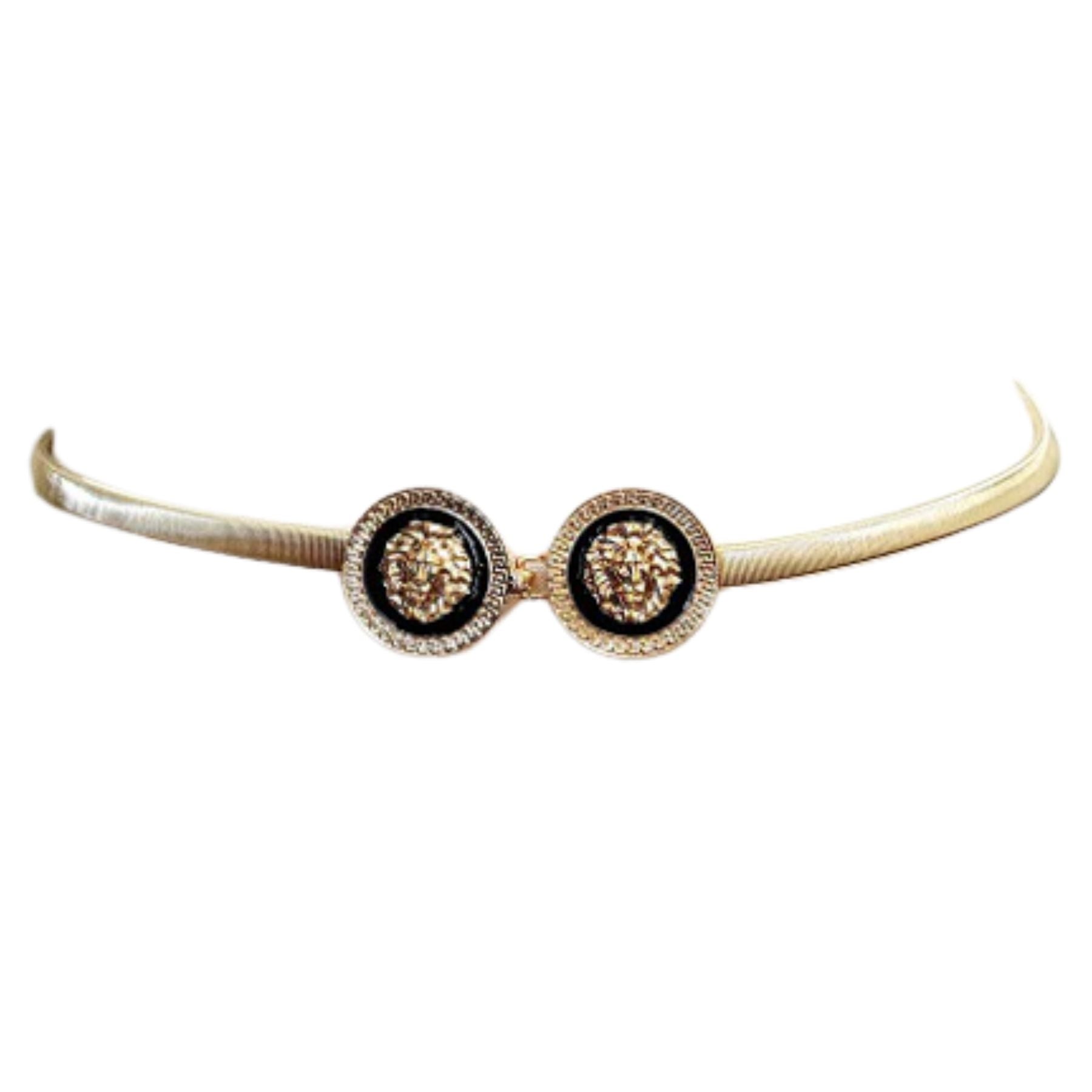 LION BUCKLE STRETCH BELT featuring a stylish lion buckle and adjustable stretchable material, perfect for any outfit.