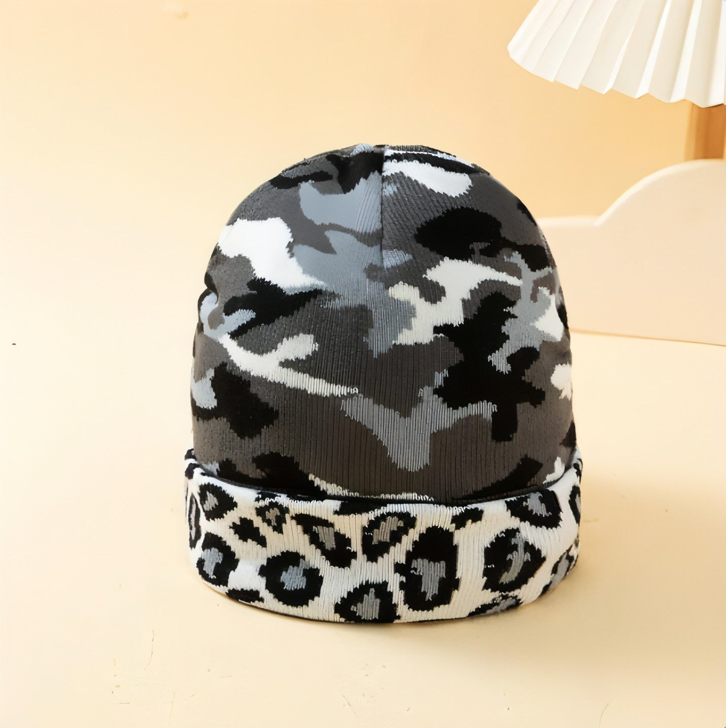 Main Camo Leopard Pattern Fashion Outdoor Autumn And Winter Warm Printing image