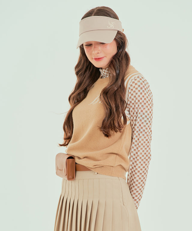 BENECIA 12 Cera Pleated Skirt in Beige, showcasing elegant pleats and a soft fabric blend.