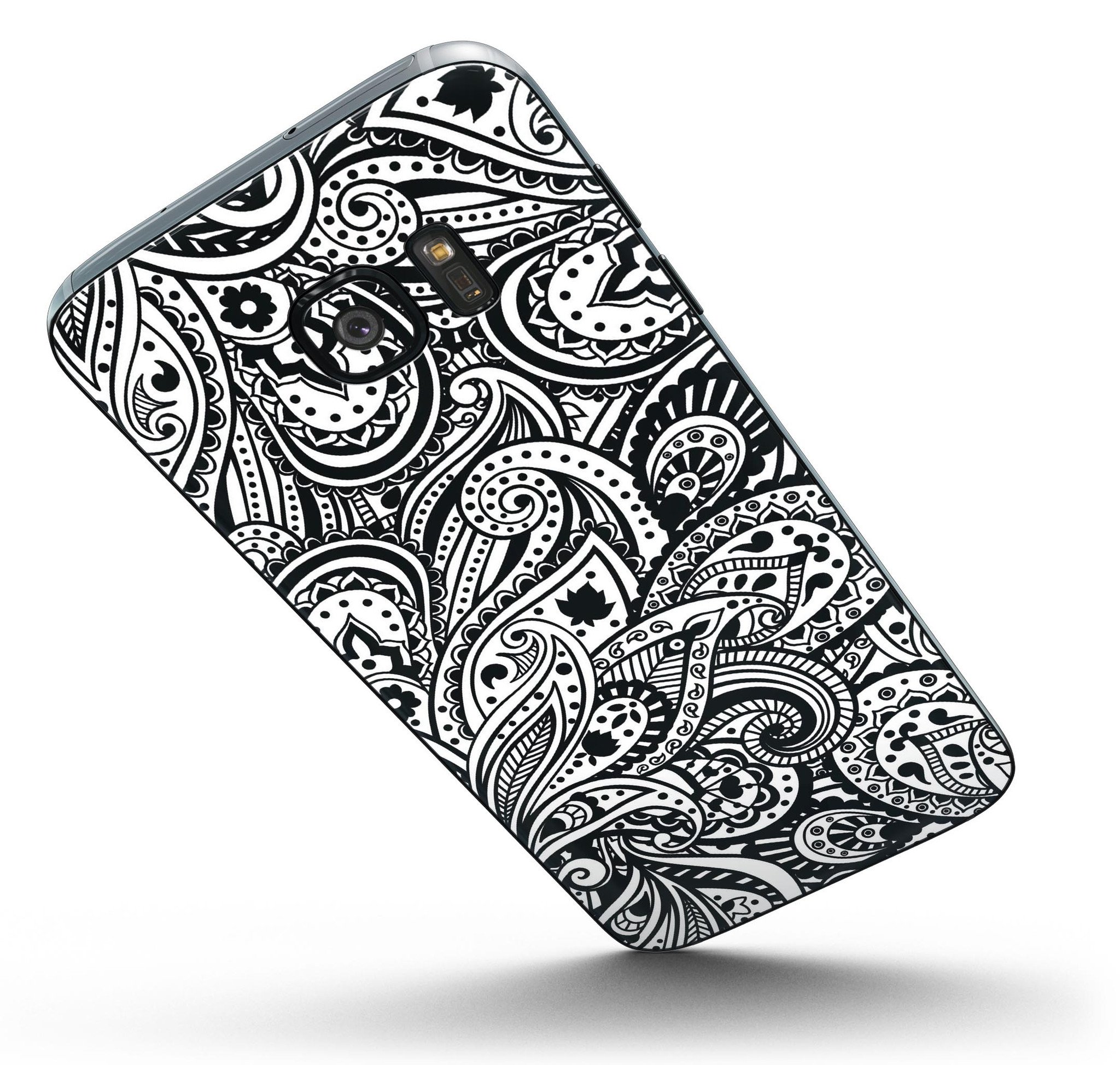 Black and White Aztec Paisley skin kit for Samsung Galaxy S7 and S7 Edge, showcasing a stylish design with full-body coverage.