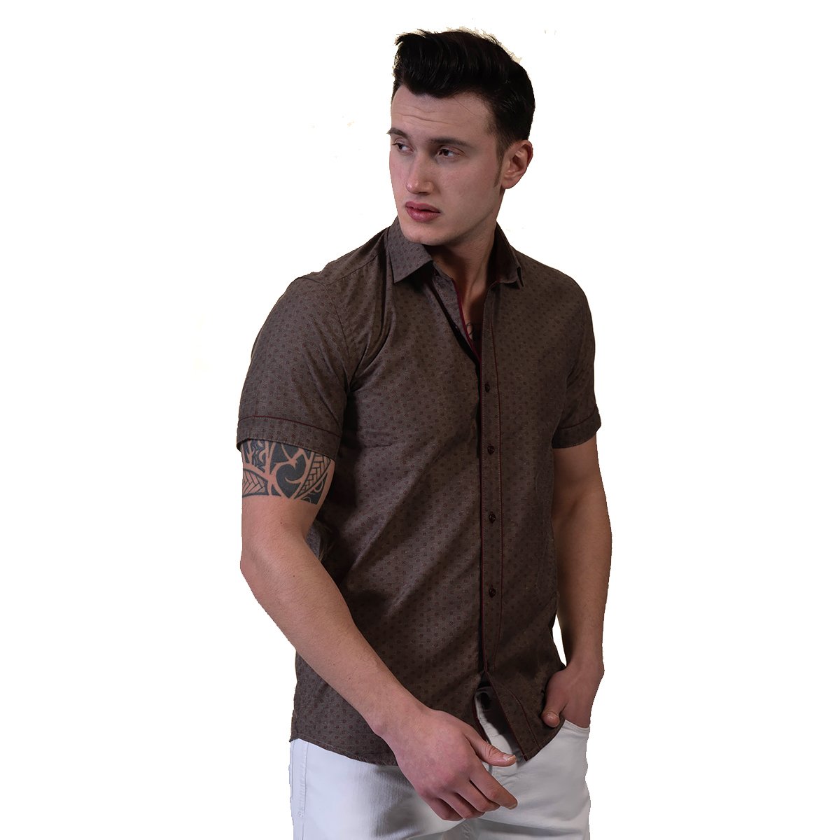 Brown men's short sleeve button-up shirt made from luxury cotton, featuring a tailored slim fit and spread collar, ideal for casual and formal occasions.