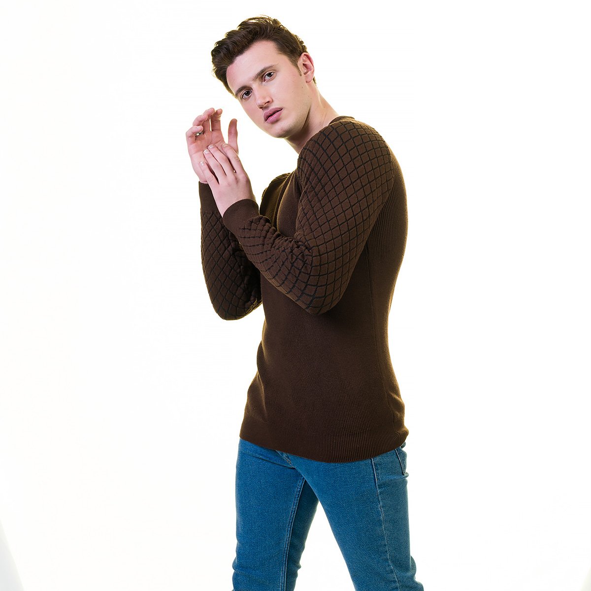 Dark brown luxury zippered sweater jacket made from European cotton, featuring a hoodie and long sleeves, perfect for casual and formal wear.