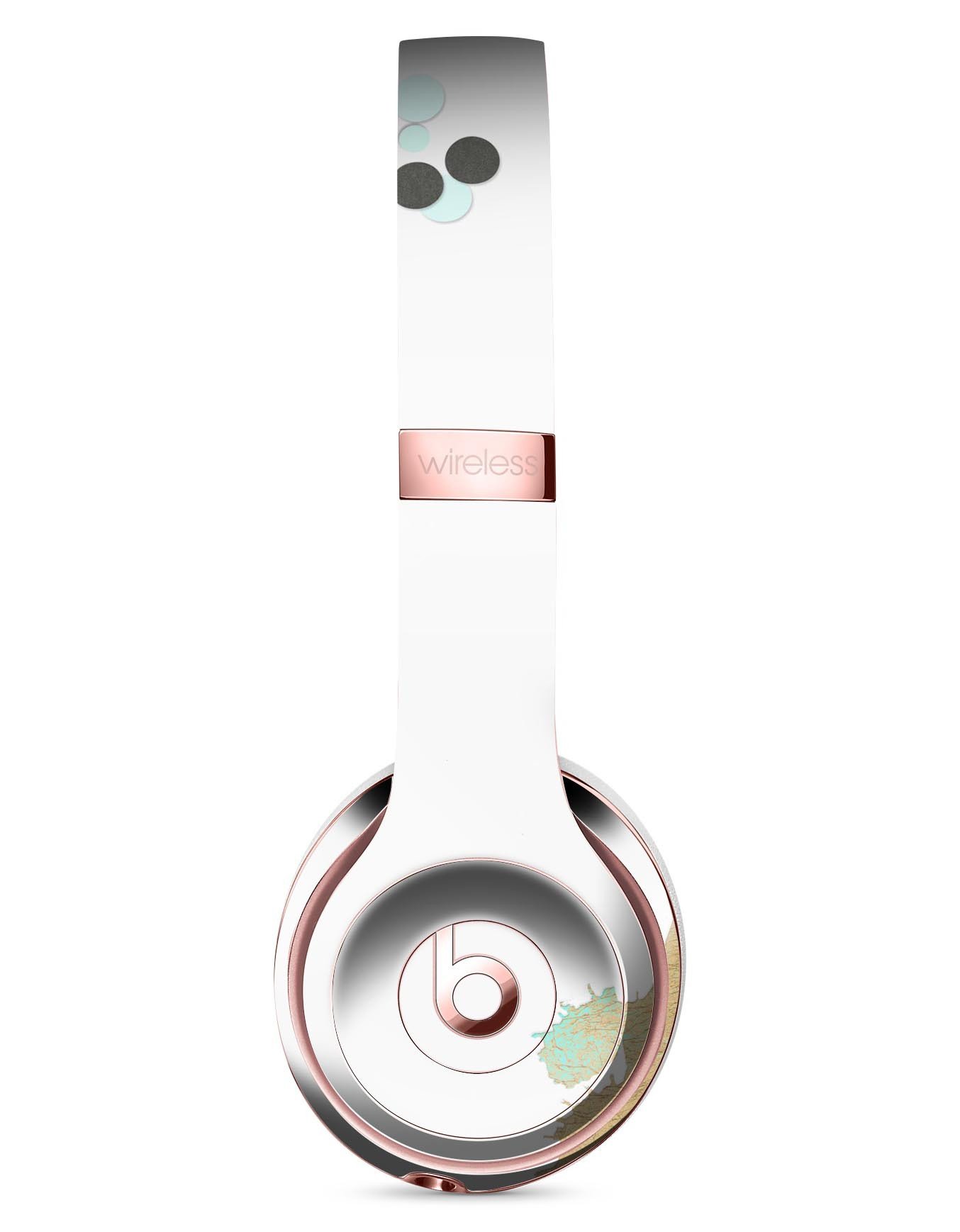 Gold Foiled White Full-Body Skin Kit for Beats by Dre Solo 3, showcasing a stylish design that protects headphones from scratches.