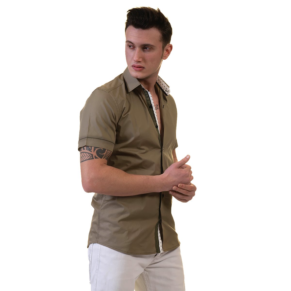 Green Men's Short Sleeve Button Up Shirt made from luxury cotton, featuring a tailored slim fit and spread collar design.
