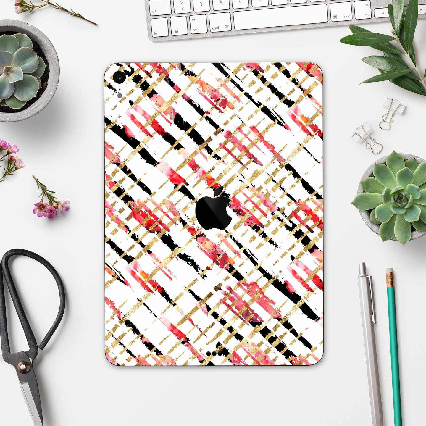 Karamfila Watercolo Poppies V21 full-body skin decal for Apple devices, featuring vibrant poppy design and premium 3M materials.