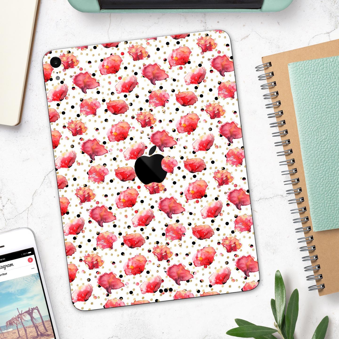 Karamfila Watercolo Poppies V3 full body skin decal for Apple devices, featuring vibrant poppy design and premium 3M materials.