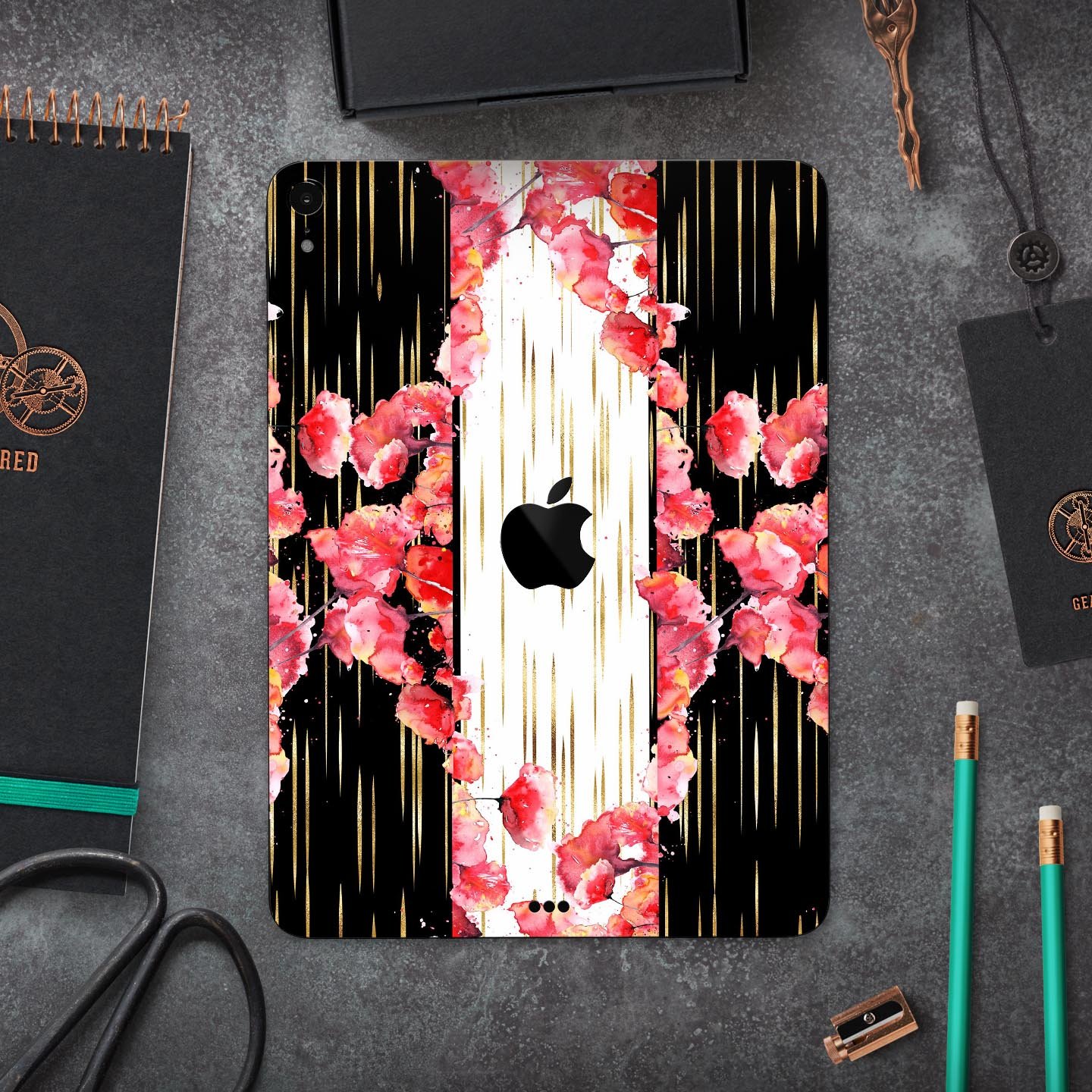 Karamfila Watercolo Poppies V5 full body skin decal for Apple devices, featuring vibrant poppy design and premium 3M materials.