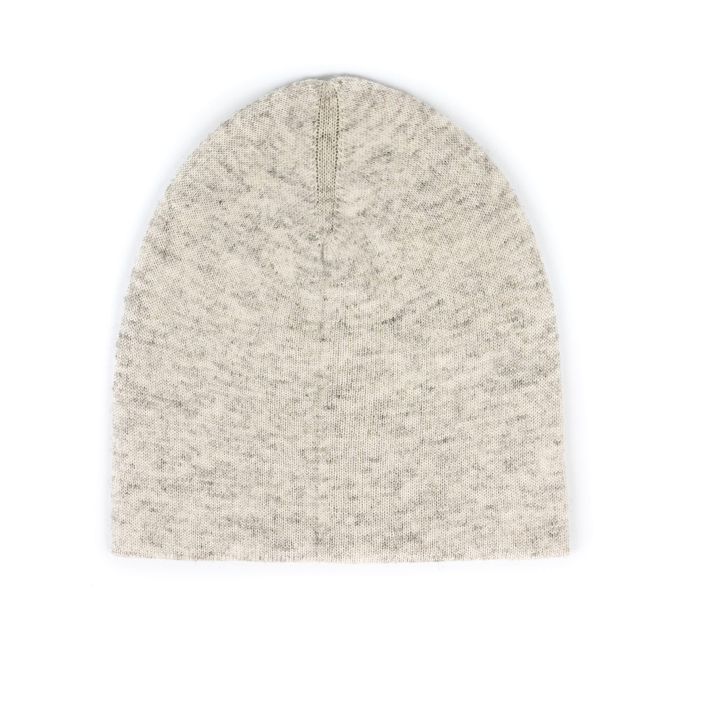 Luxurious hell-weissgrau Kaschmirmütze Beanie, handcrafted from 100% Kaschmir, showcasing its soft texture and elegant design.