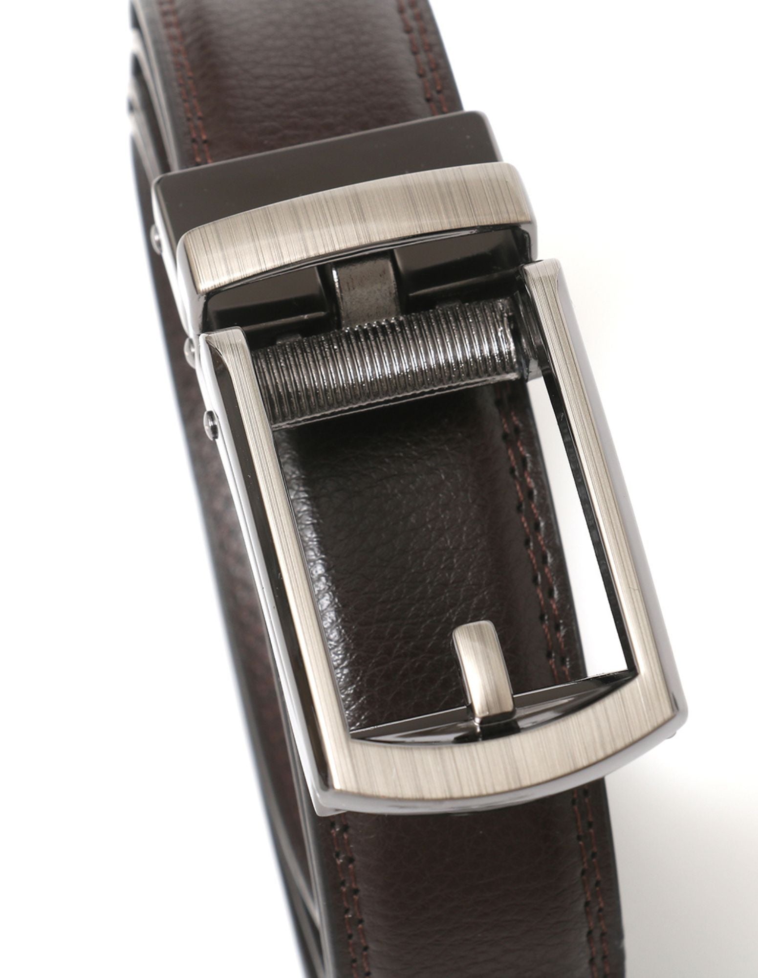 MAYFIELD No Hole Unisex Belt in Brown, showcasing its sleek design and vegan leather material.
