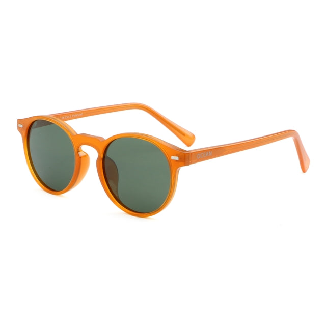 OCEAN GLASSES DE NIRO 8075.5 featuring a full-rimmed round frame in vibrant orange, made from durable acetate material.