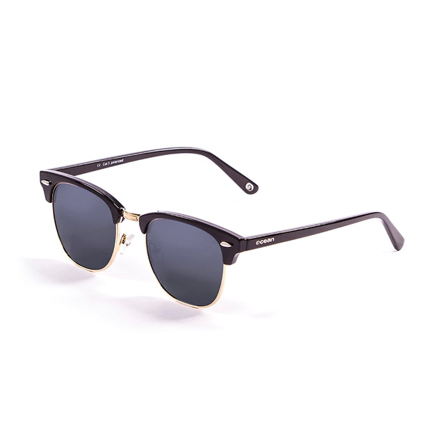 OCEAN GLASSES Mr. BRATT 70000.1 featuring a full-rimmed round black acetate frame, suitable for unisex wear.