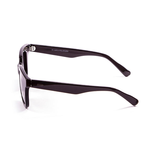 OCEAN GLASSES SAN CLEMENTE 61000.9, stylish black full-rimmed rectangular glasses made from durable acetate.