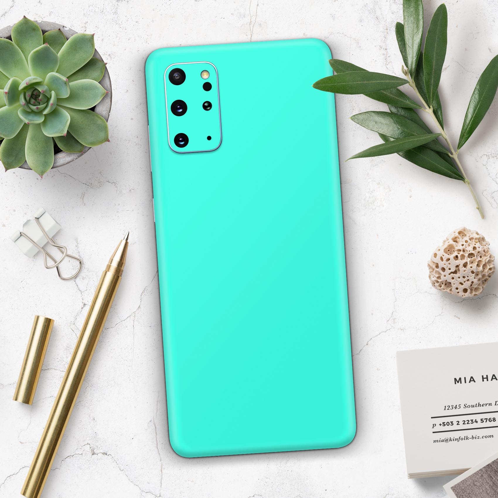 Solid Mint V2 Skin-Kit for Samsung Galaxy S20, showcasing its sleek design and premium vinyl material.