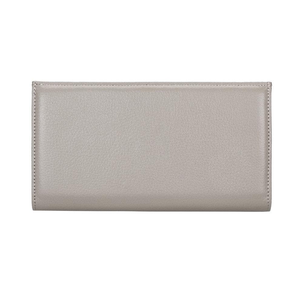Vince Women's Leather Wallet in elegant design, showcasing genuine leather craftsmanship with card slots and banknote compartment.