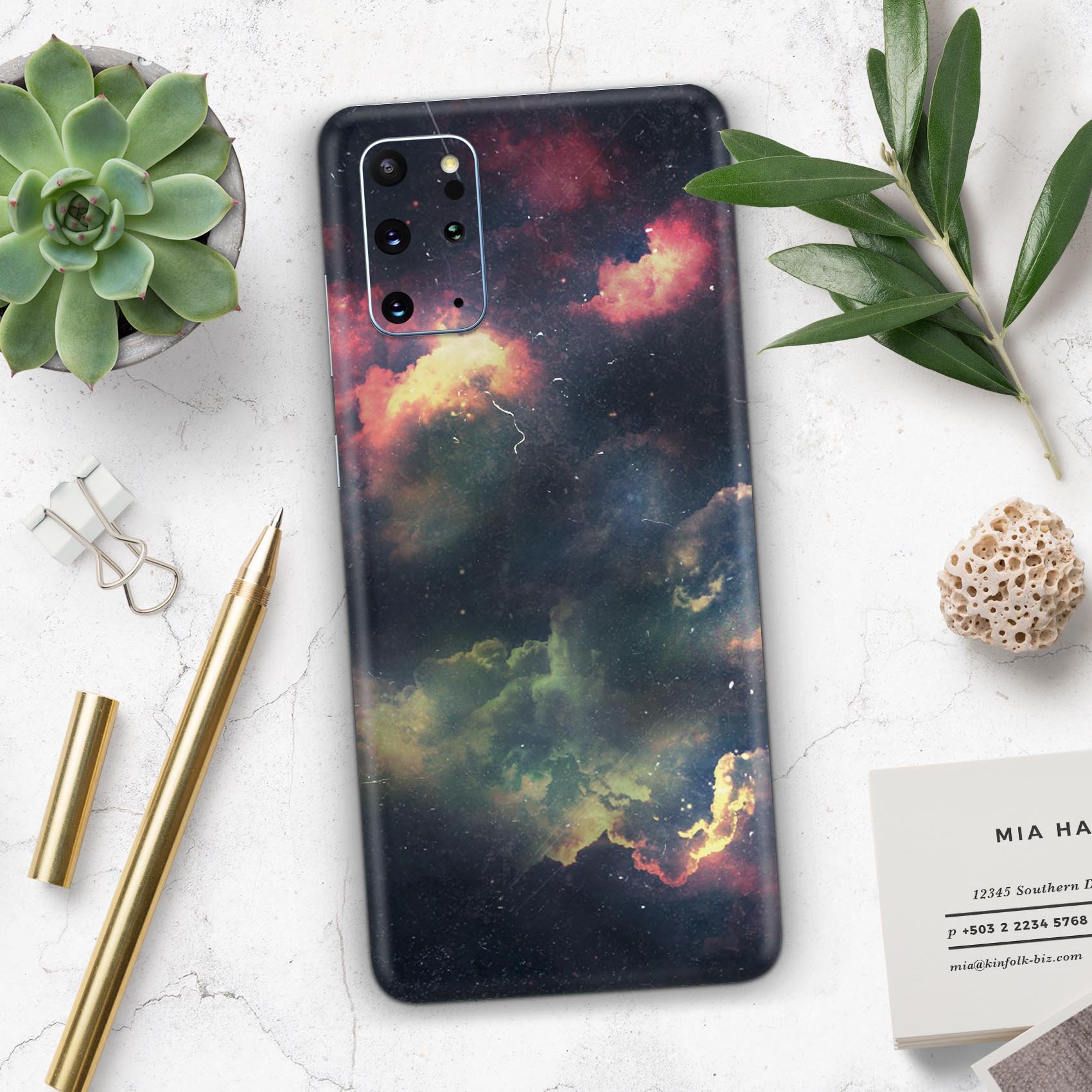 Vintage Stormy Sky Skin-Kit for Samsung Galaxy S20, showcasing a stylish design with a premium vinyl finish.