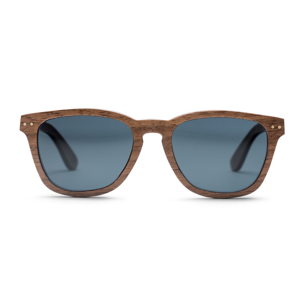Waidzeit Forest View Sunglasses made of walnut wood, showcasing a stylish and lightweight design.