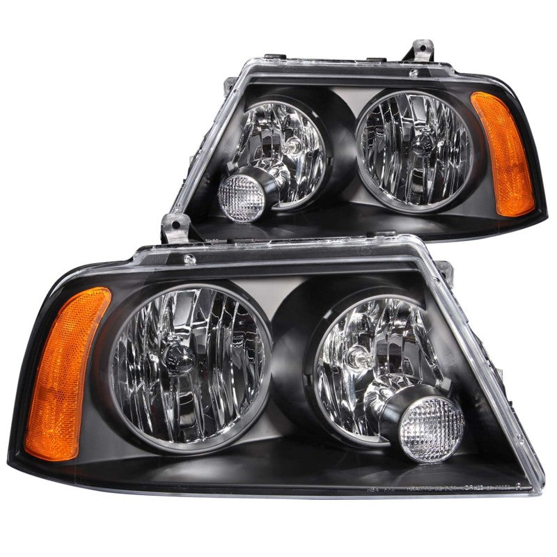 ANZO 2003-2006 Lincoln Navigator Crystal Headlights with black housing and clear lens, showcasing modern design and enhanced visibility.