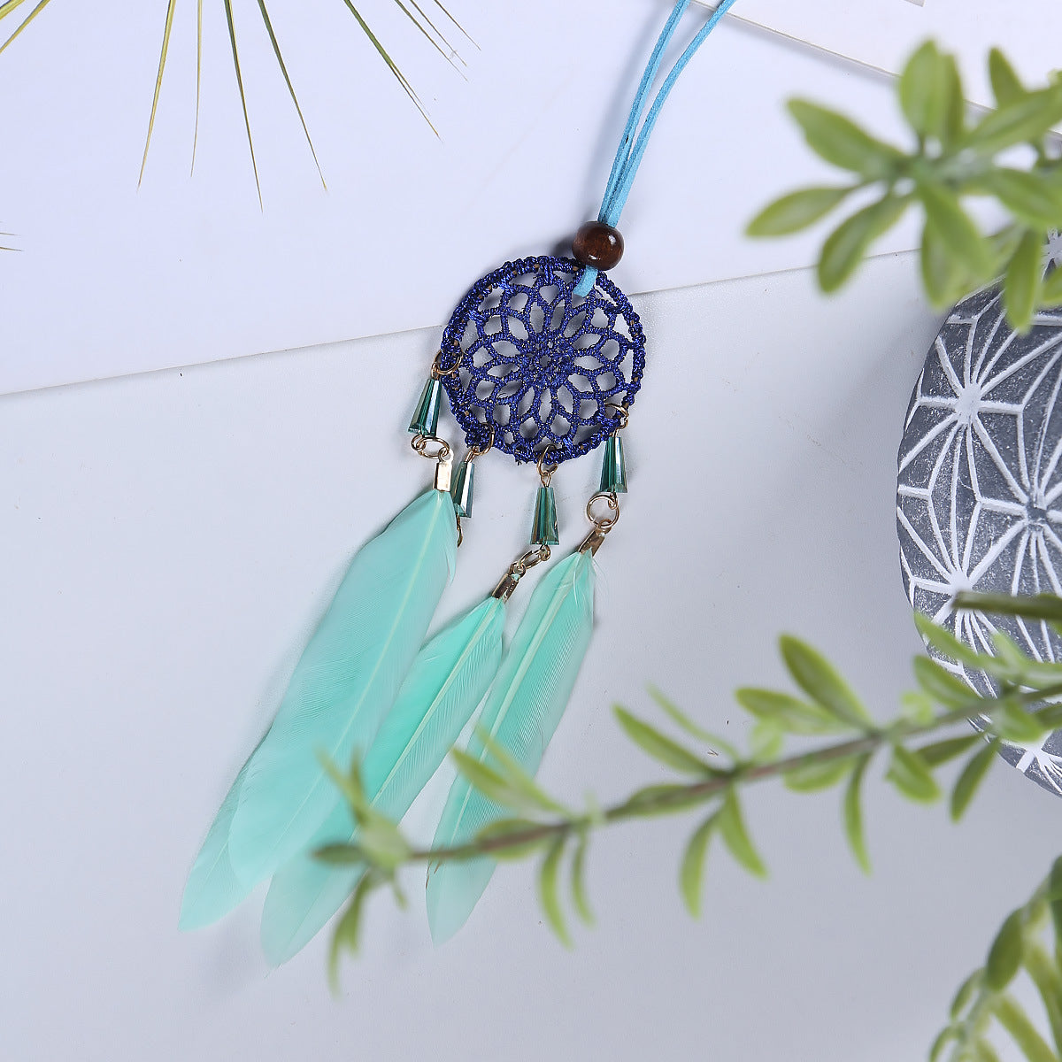Small Fresh Feather Dream Catcher pendant for car rearview mirror, featuring delicate feathers and Nordic design.