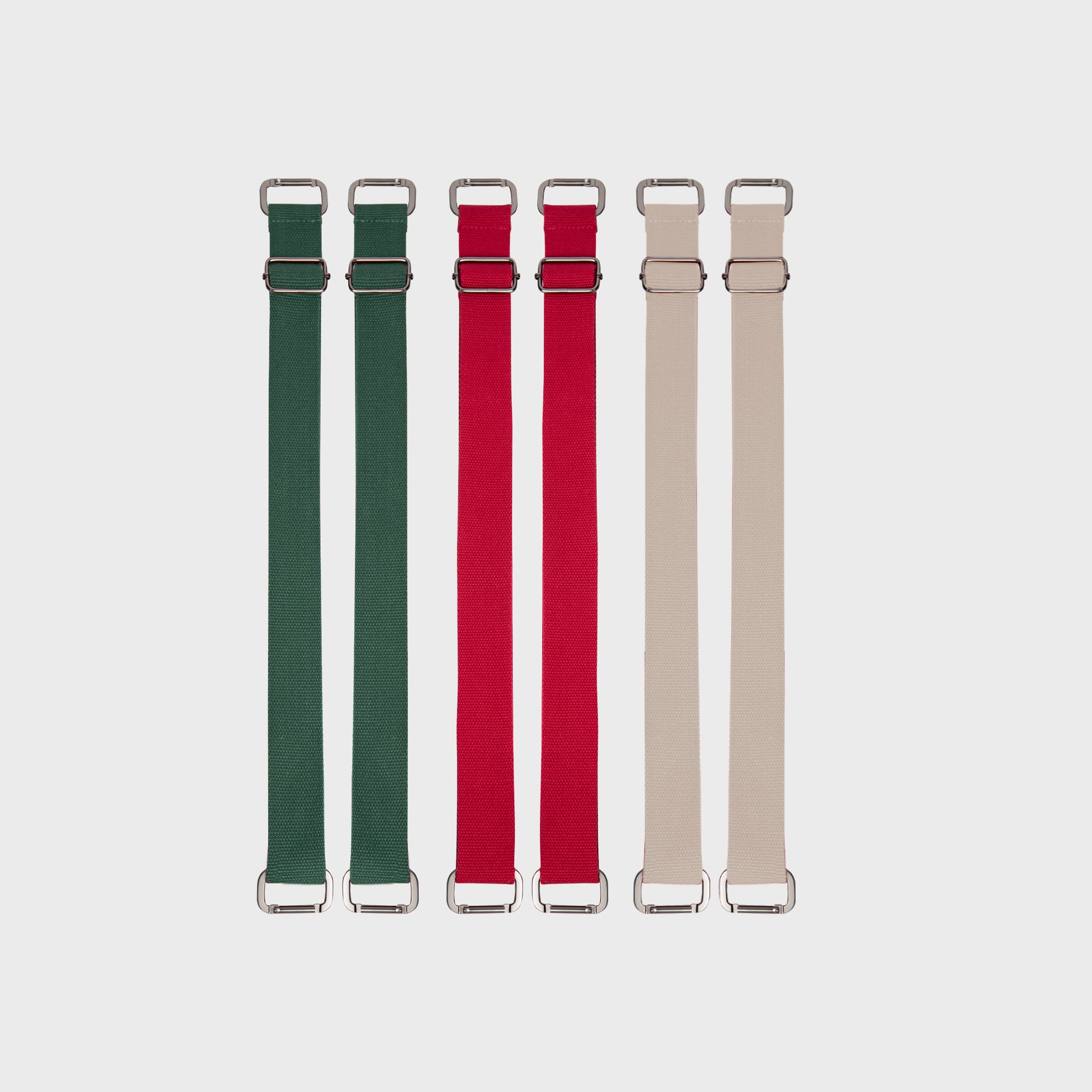 Big Oak Trägergurte in vier verschiedenen Farben, ideal für den Big Oak Kraftpapier Rucksack, mit Karabinerverschluss für einfachen Austausch.