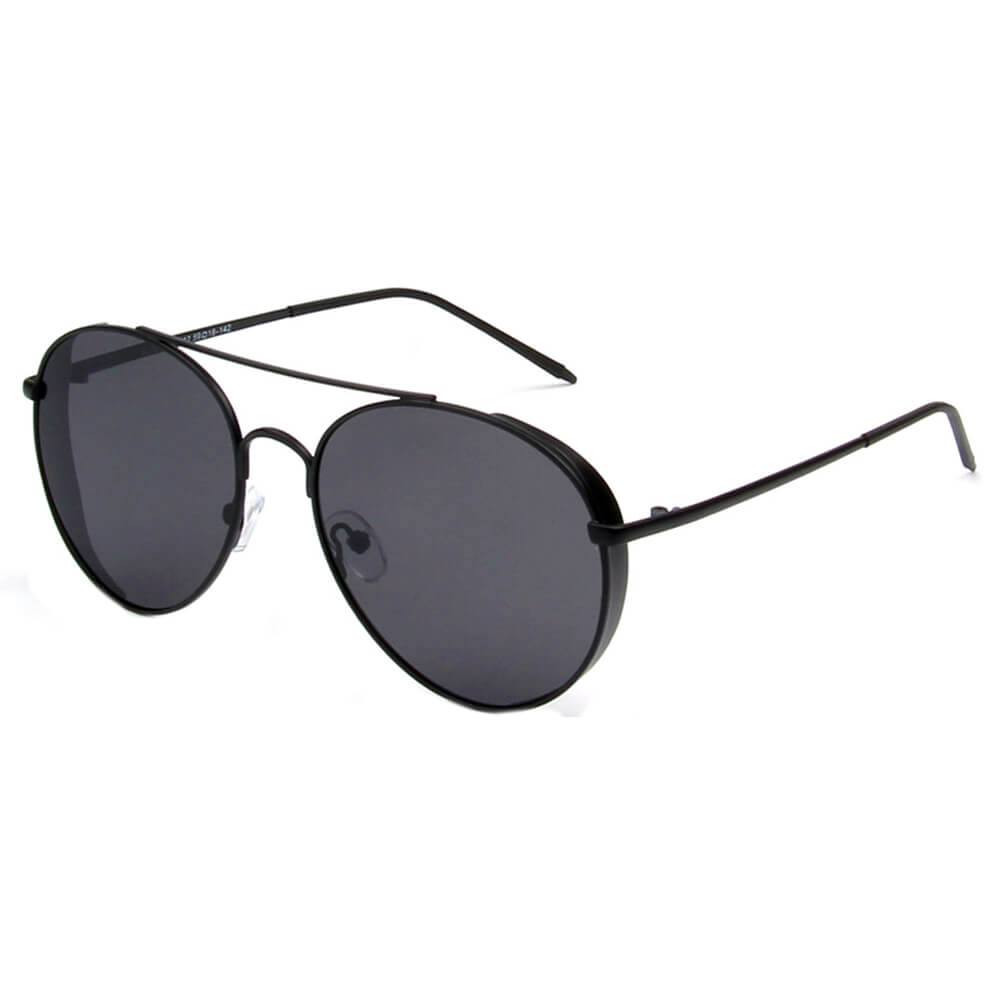 Baza Classic Polarized Mirrored Aviator Sunglasses with a sleek metal frame and reflective lenses, perfect for outdoor fashion.