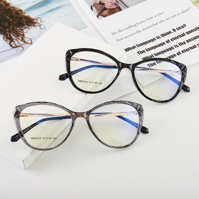 EP Anti-blue cat eye glasses with flat lenses, stylish design, and lightweight TR90 frame.