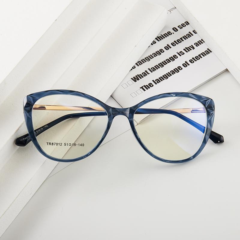 EP Anti-blue cat eye glasses with flat lenses, stylish design, and lightweight TR90 frame.