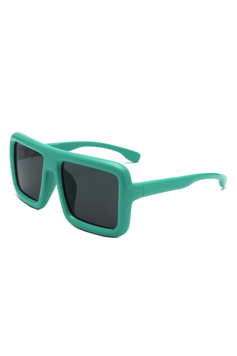 Cramilo Hype oversized square flat-top women's sunglasses with stylish design and protective lenses.