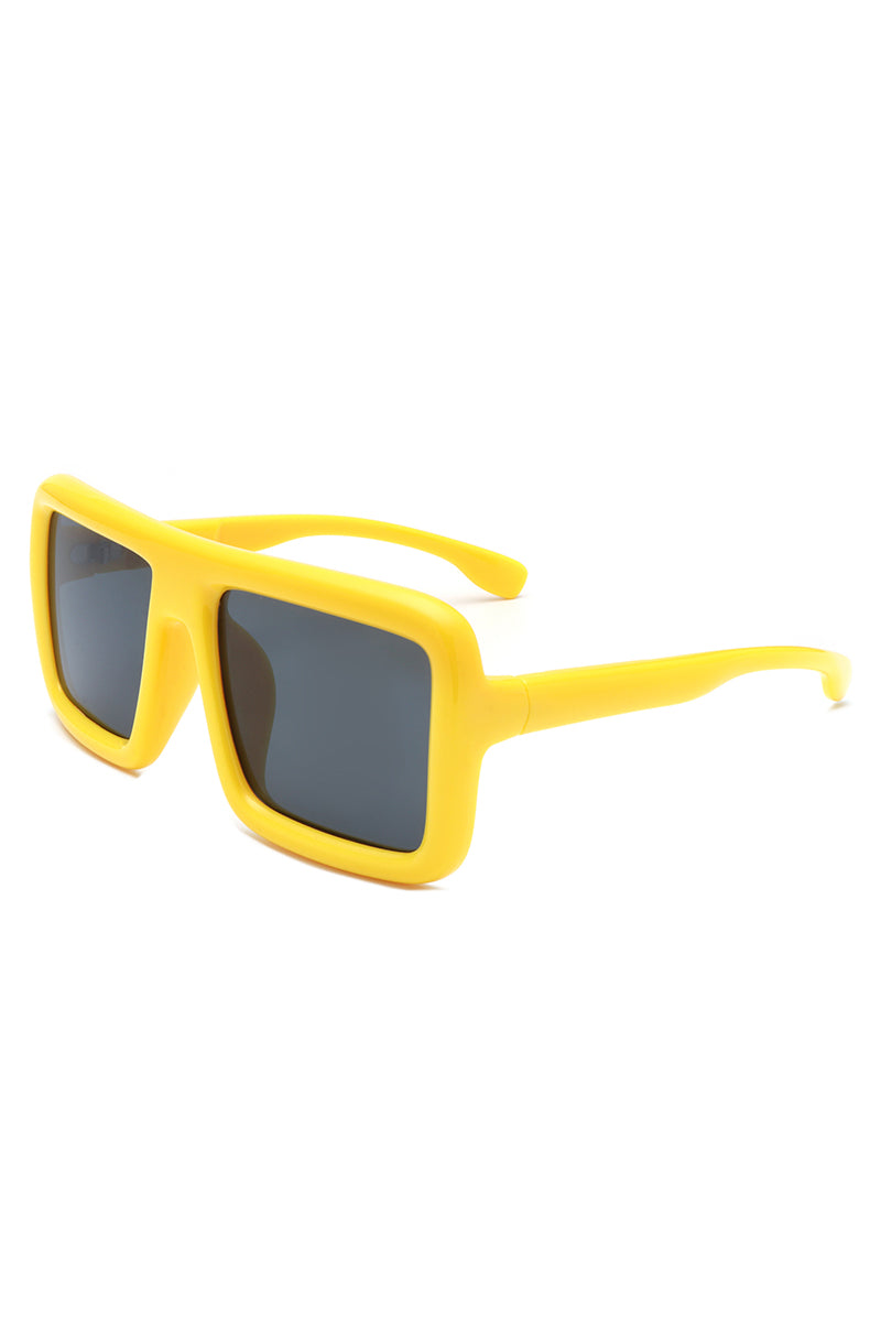 Cramilo Hype oversized square flat-top women's sunglasses with stylish design and protective lenses.