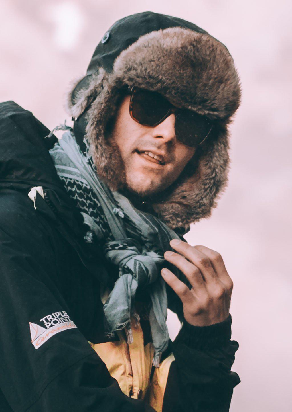 MOOD Wayfarer V1 - Foxy sunglasses featuring stylish tortoise shell design and brown polarized lenses.