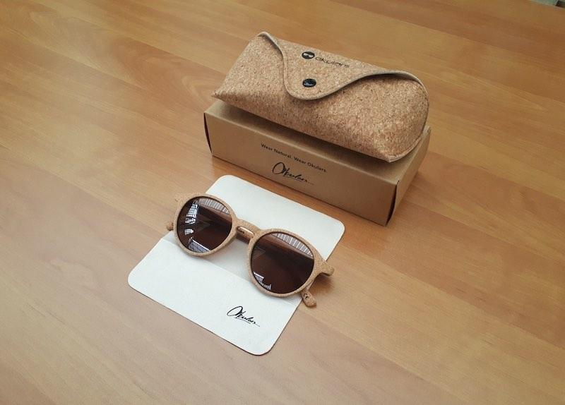 Okulars® Oak Sunset sunglasses in Marrone with natural cork frame and polarized lenses, displayed elegantly.