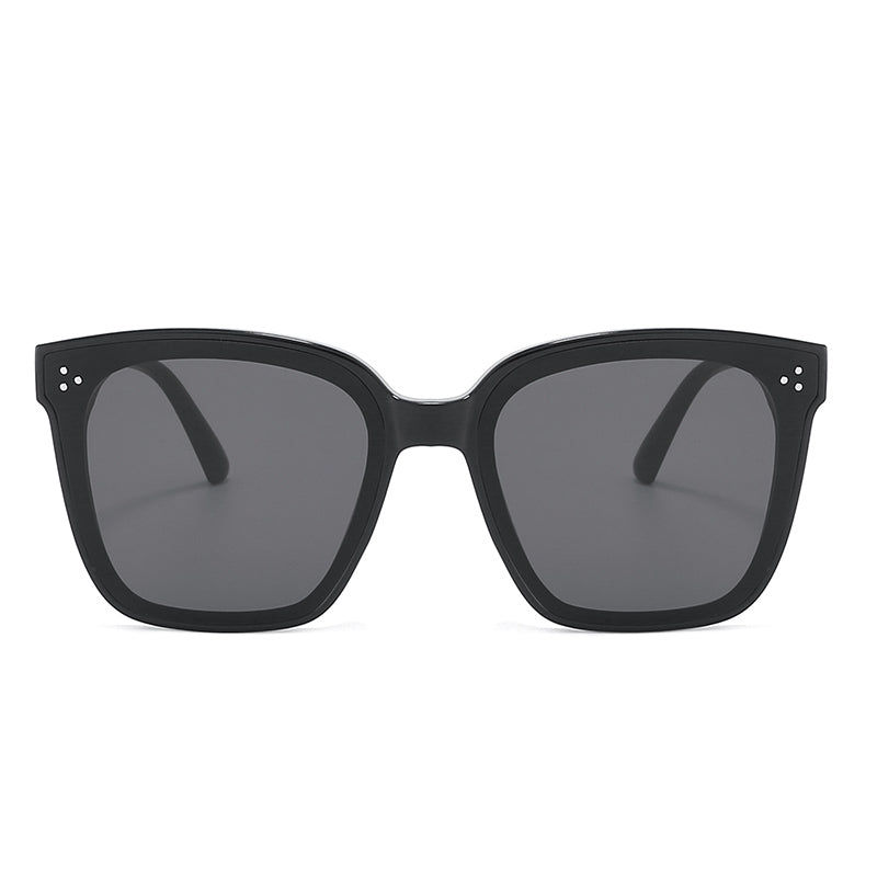 S2087 Classic Square Retro Vintage Flat Top Fashion Sunglasses with a stylish design and UV protection.