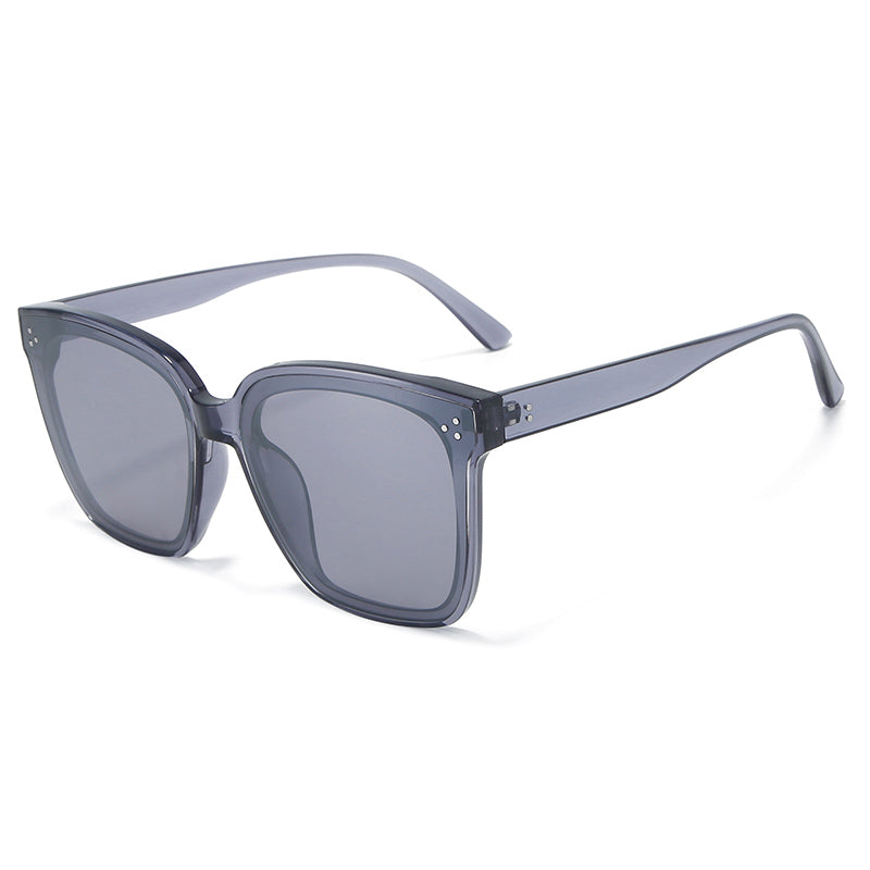 S2087 Classic Square Retro Vintage Flat Top Fashion Sunglasses with a stylish design and UV protection.