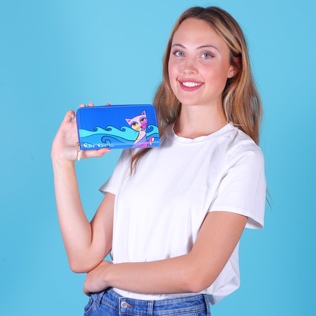 Biggdesign Geldbörsen Damen im Owl & City Design, aus PU-Leder mit Münzfach und 12 Kartenfächern, ideal für den täglichen Gebrauch.