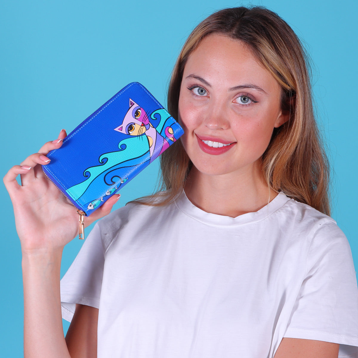 Biggdesign Geldbörsen Damen im Owl & City Design, aus PU-Leder mit Münzfach und 12 Kartenfächern, ideal für den täglichen Gebrauch.