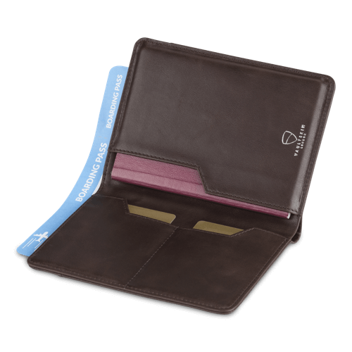 KENSINGTON Passport Wallet made of premium Italian leather, featuring RFID protection and multiple compartments for travel essentials.