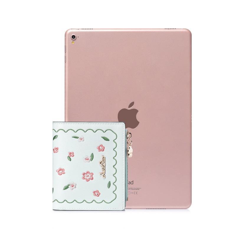 Korean Style Fashion Short Purse for ladies, made of PU material, compact size 110*95mm, featuring a chic and simple design.