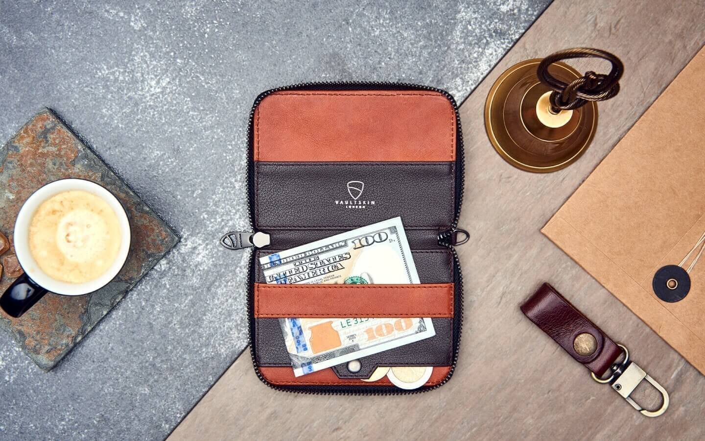 NOTTING HILL Zipper Wallet made from premium Italian leather, featuring a YKK zipper and RFID-blocking technology, available in multiple colors.