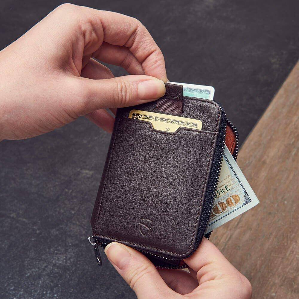 NOTTING HILL Zipper Wallet made from premium Italian leather, featuring a YKK zipper and RFID-blocking technology, available in multiple colors.