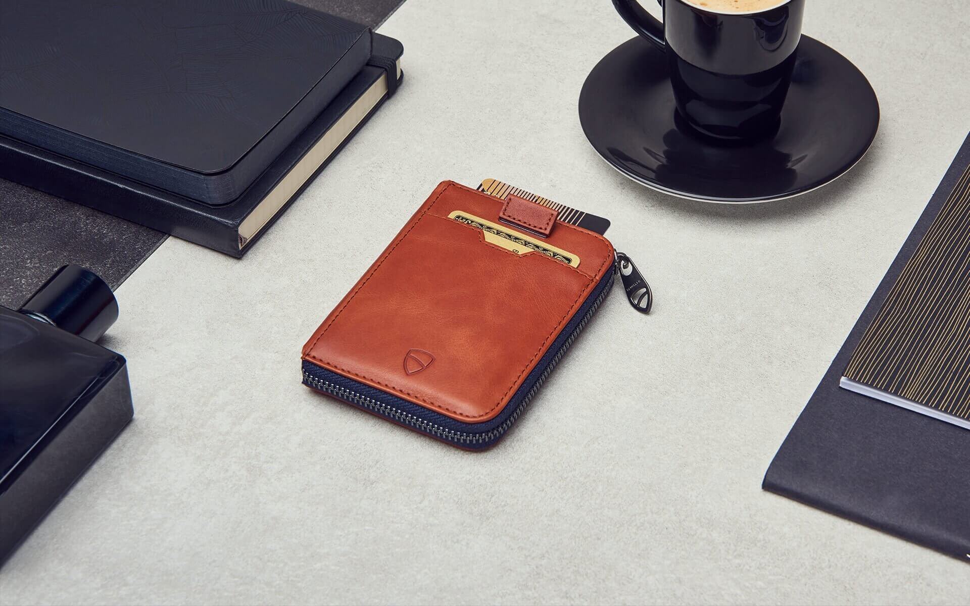 NOTTING HILL Zipper Wallet made from premium Italian leather, featuring a YKK zipper and RFID-blocking technology, available in multiple colors.