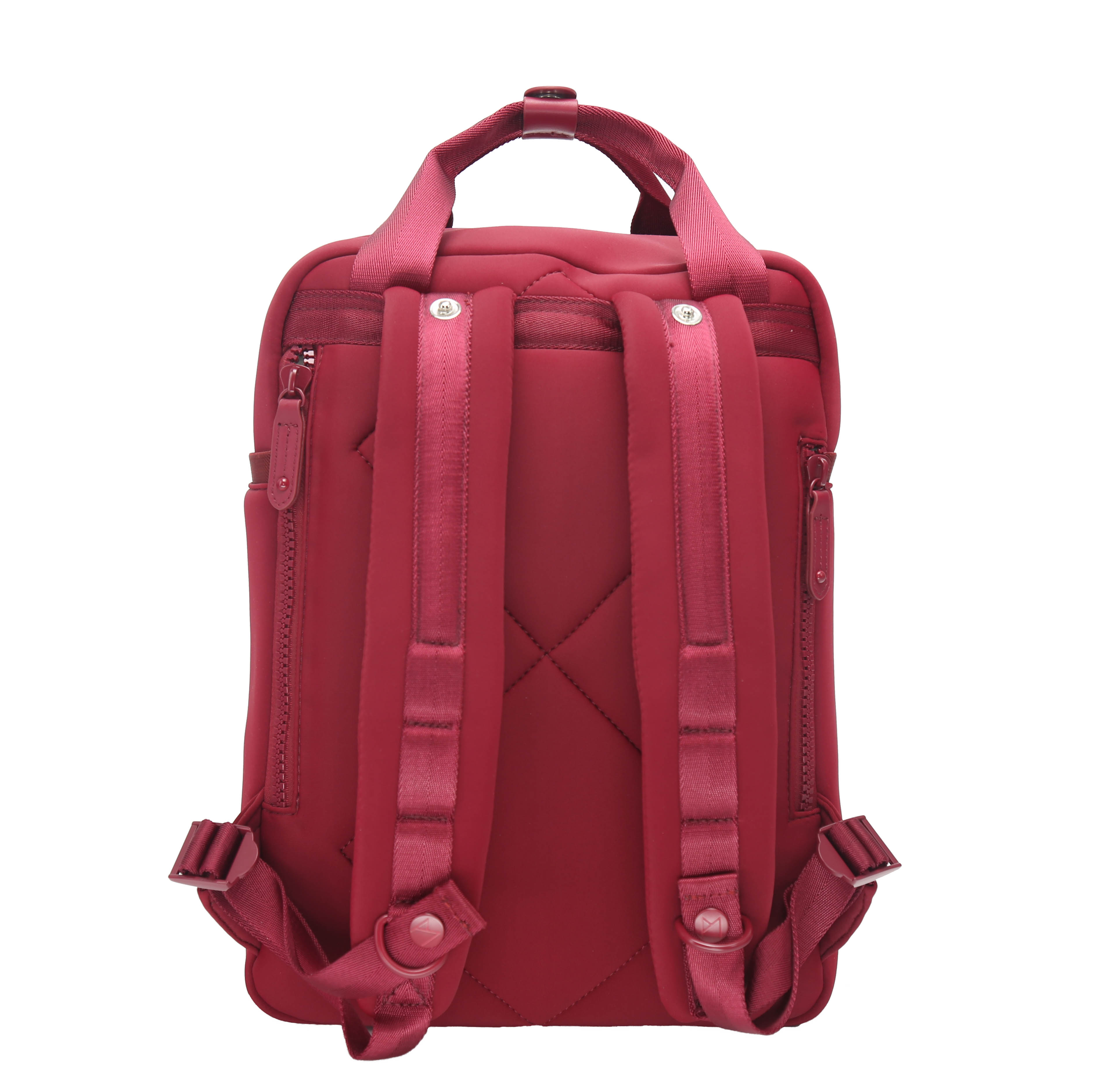 Cama (M) Neoprene ELITE Bordeaux carryall bag with stylish design and multiple pockets.