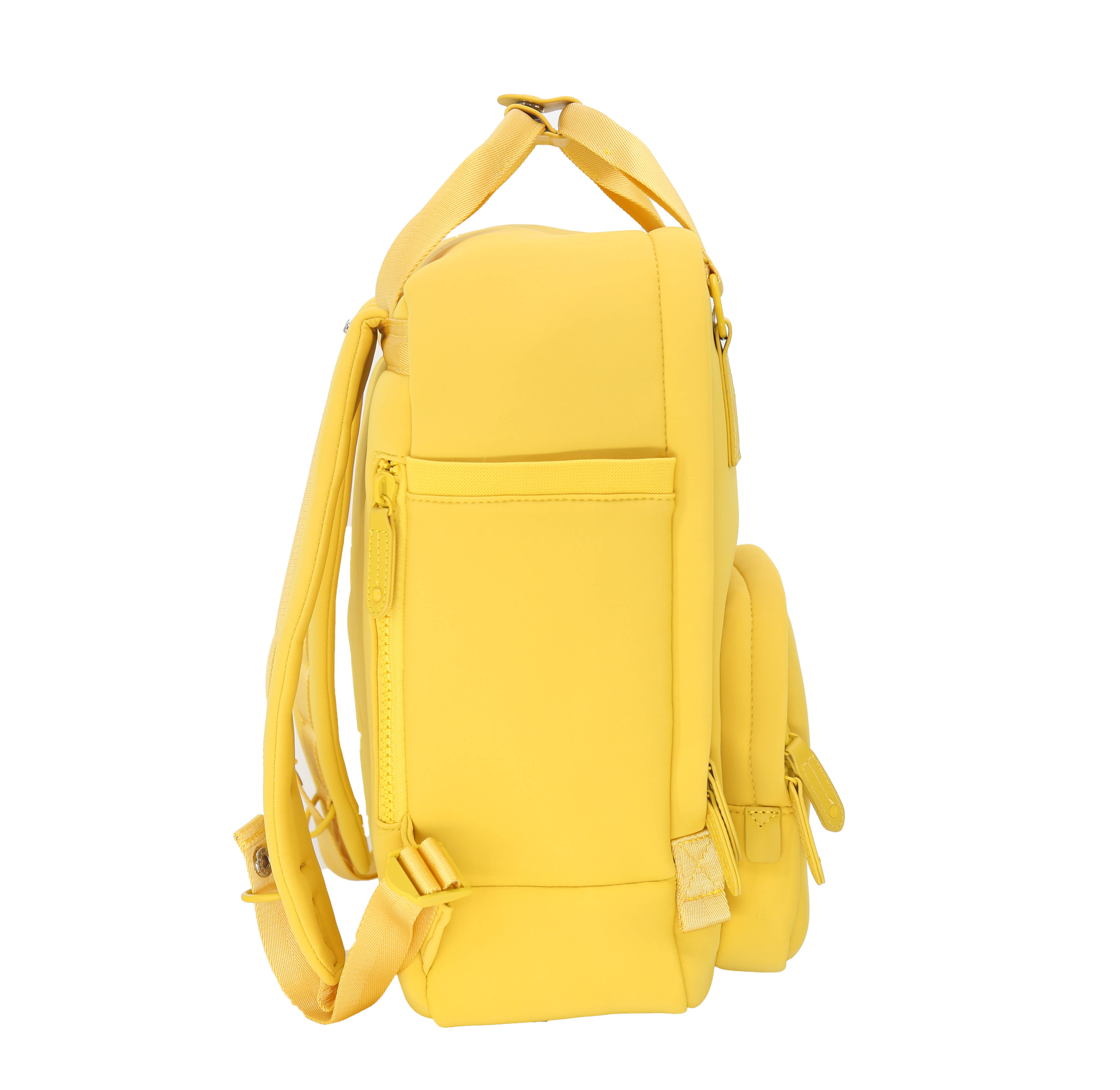 Cama (M) Neoprene ELITE Spicy Mustard carryall bag with stylish design and multiple pockets.