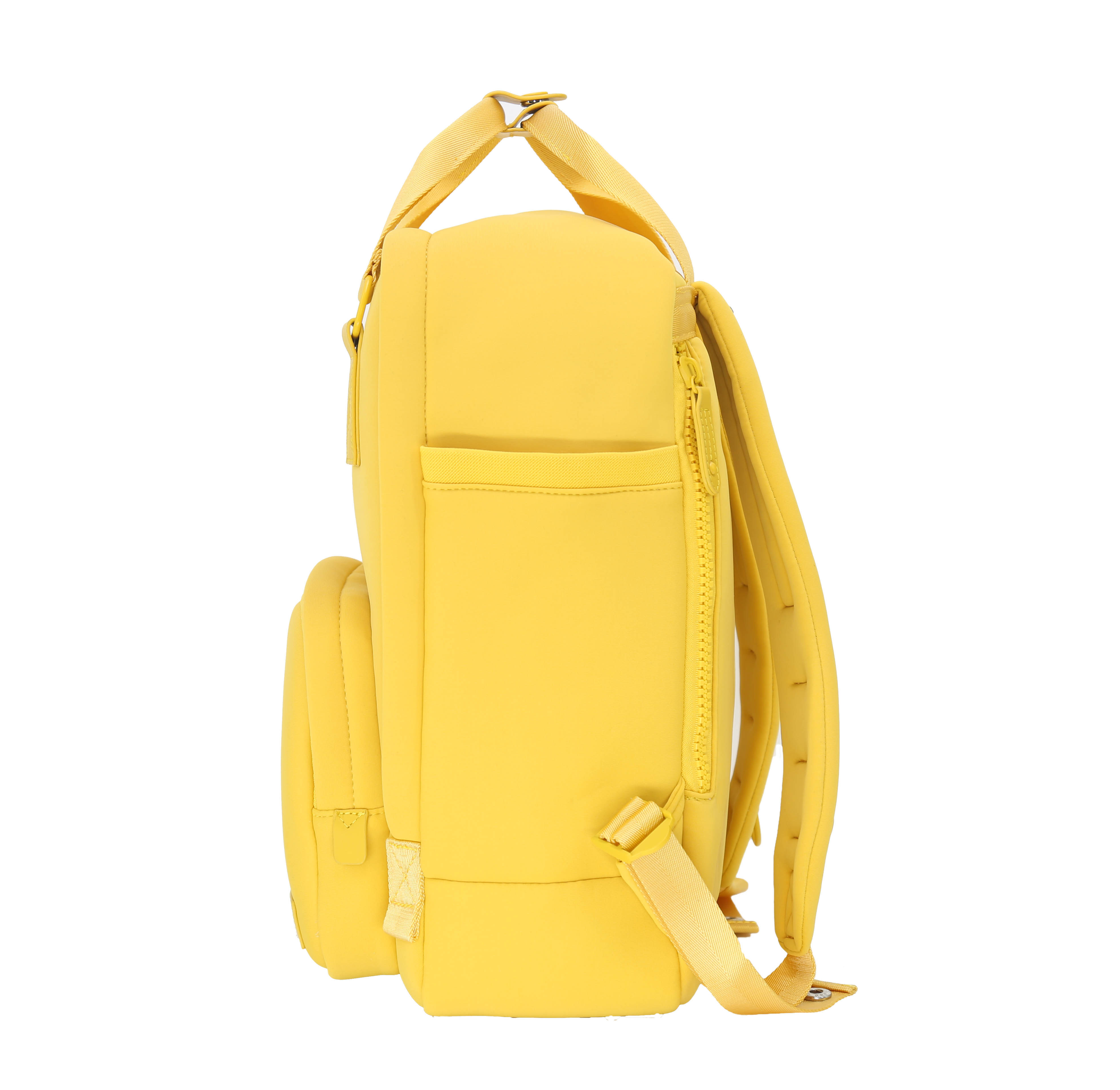 Cama (M) Neoprene ELITE Spicy Mustard carryall bag with stylish design and multiple pockets.