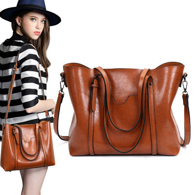 European Style Retro Messenger Bag in PU material, featuring a spacious design suitable for daily essentials.