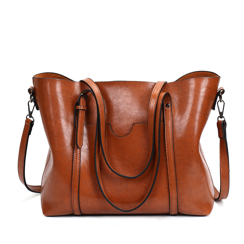 European Style Retro Messenger Bag in PU material, featuring a spacious design suitable for daily essentials.