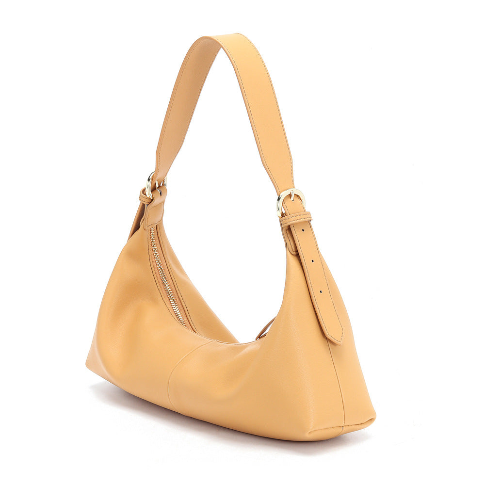 Fashion Korean Style Retro Armpit Bag made of PU leather, featuring a sleek design and car suture detailing.