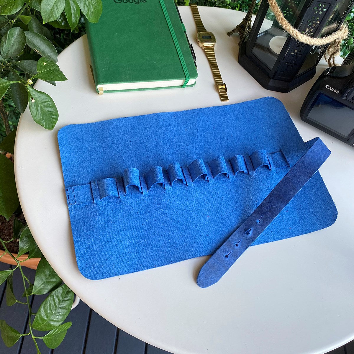 Helsinki Genuine Leather Large Pen & Pencil Case in elegant cylindrical design, showcasing its premium cow leather material.