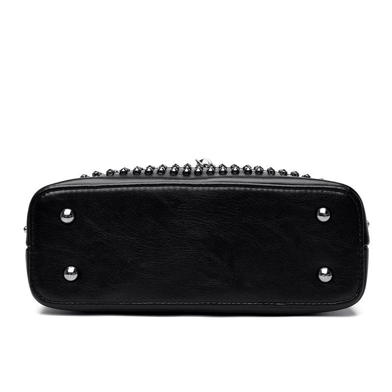 Lady's Portable Fashion Single Shoulder Casual Messenger Bag in PU fabric with tassels, featuring a zipper closure and soft handle.