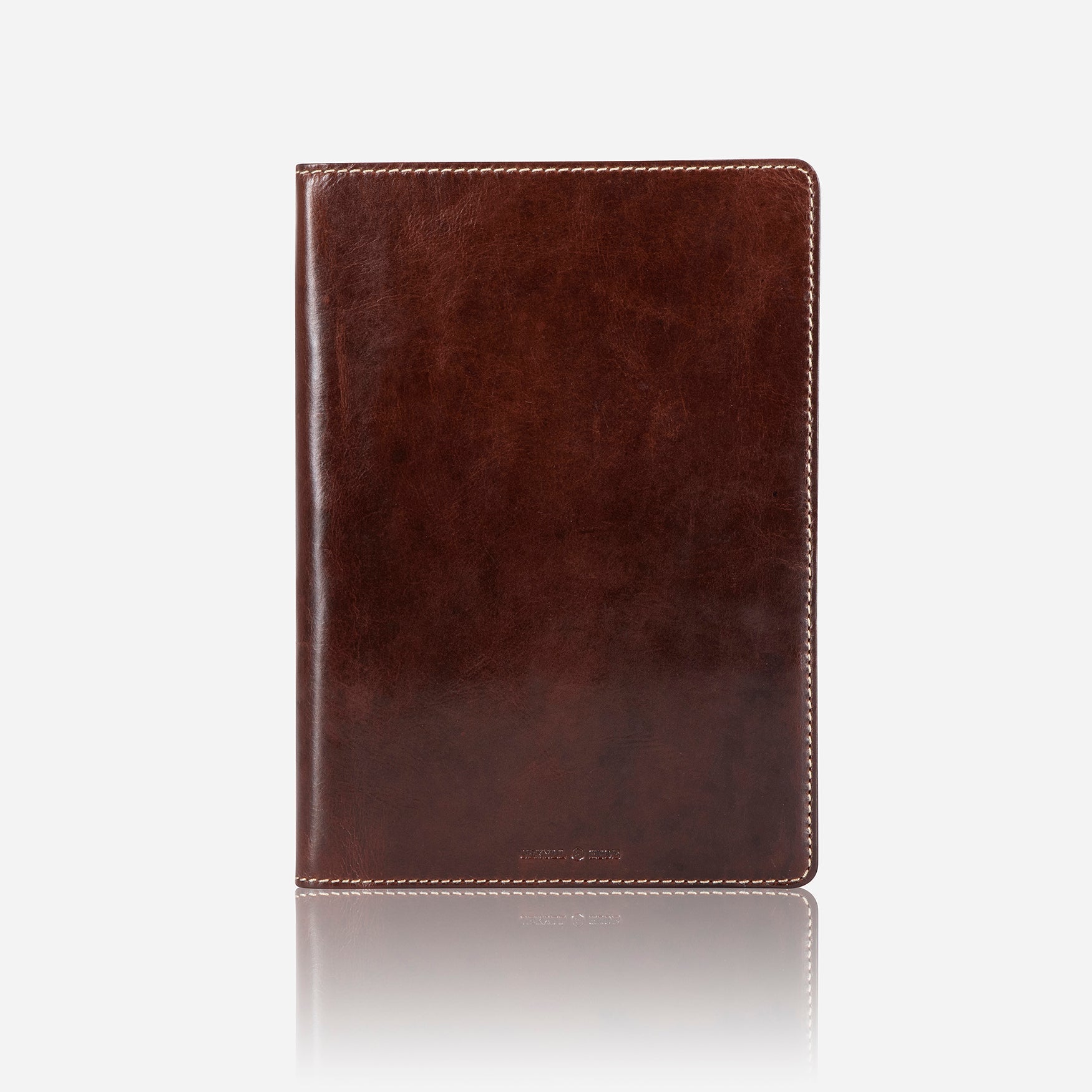 Elegant coffee-colored leather A5 notebook cover with card and pen slots.