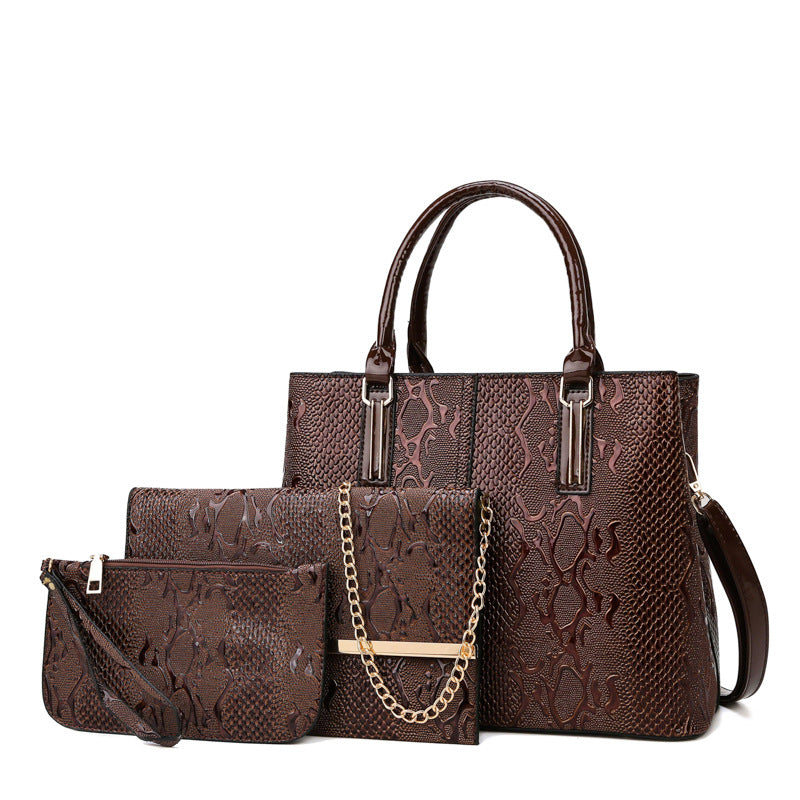 Leisure three-piece women's bag suit featuring stylish design and multiple sizes for daily use.